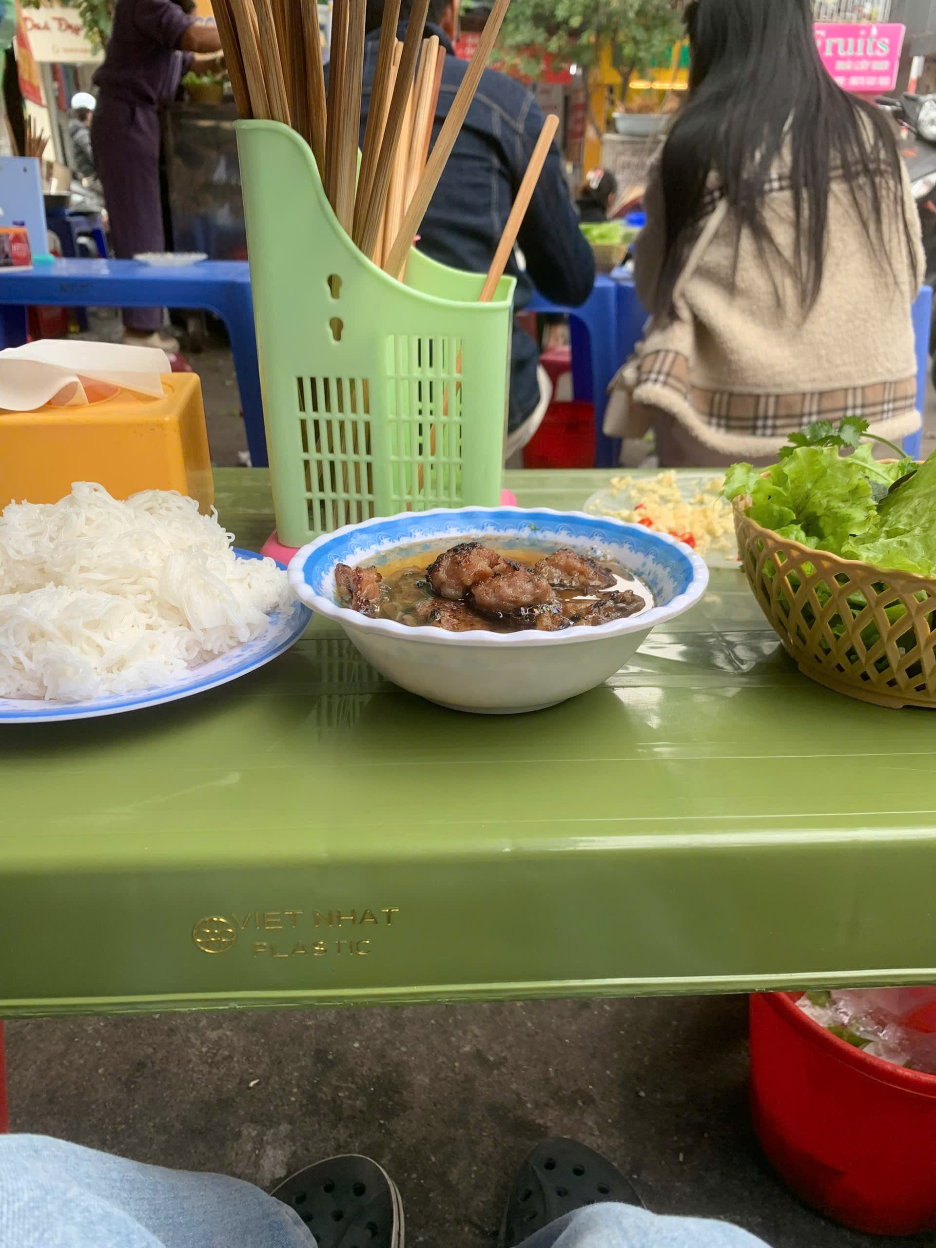 Bún chả